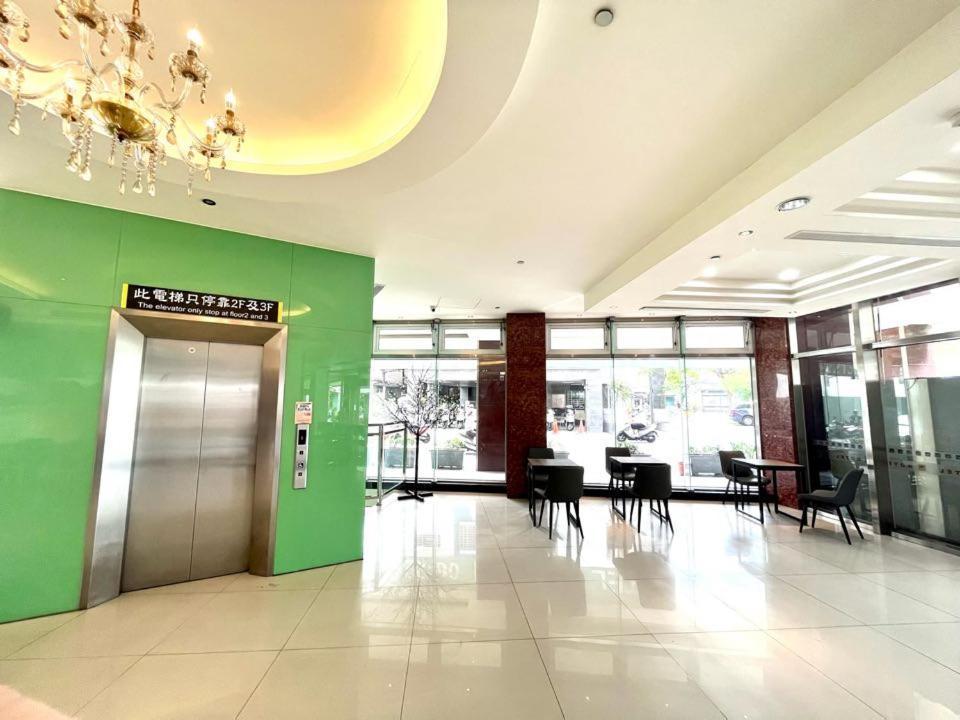 Lan Yin Tie Dao Hotel Tajnan Kültér fotó