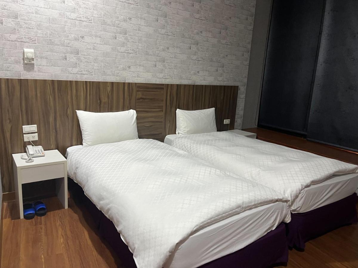 Lan Yin Tie Dao Hotel Tajnan Kültér fotó