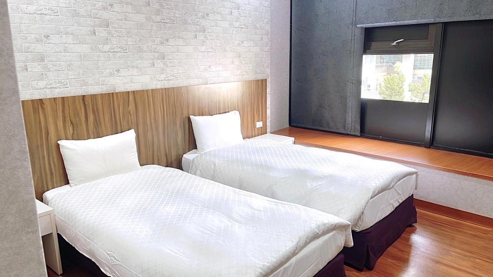 Lan Yin Tie Dao Hotel Tajnan Kültér fotó