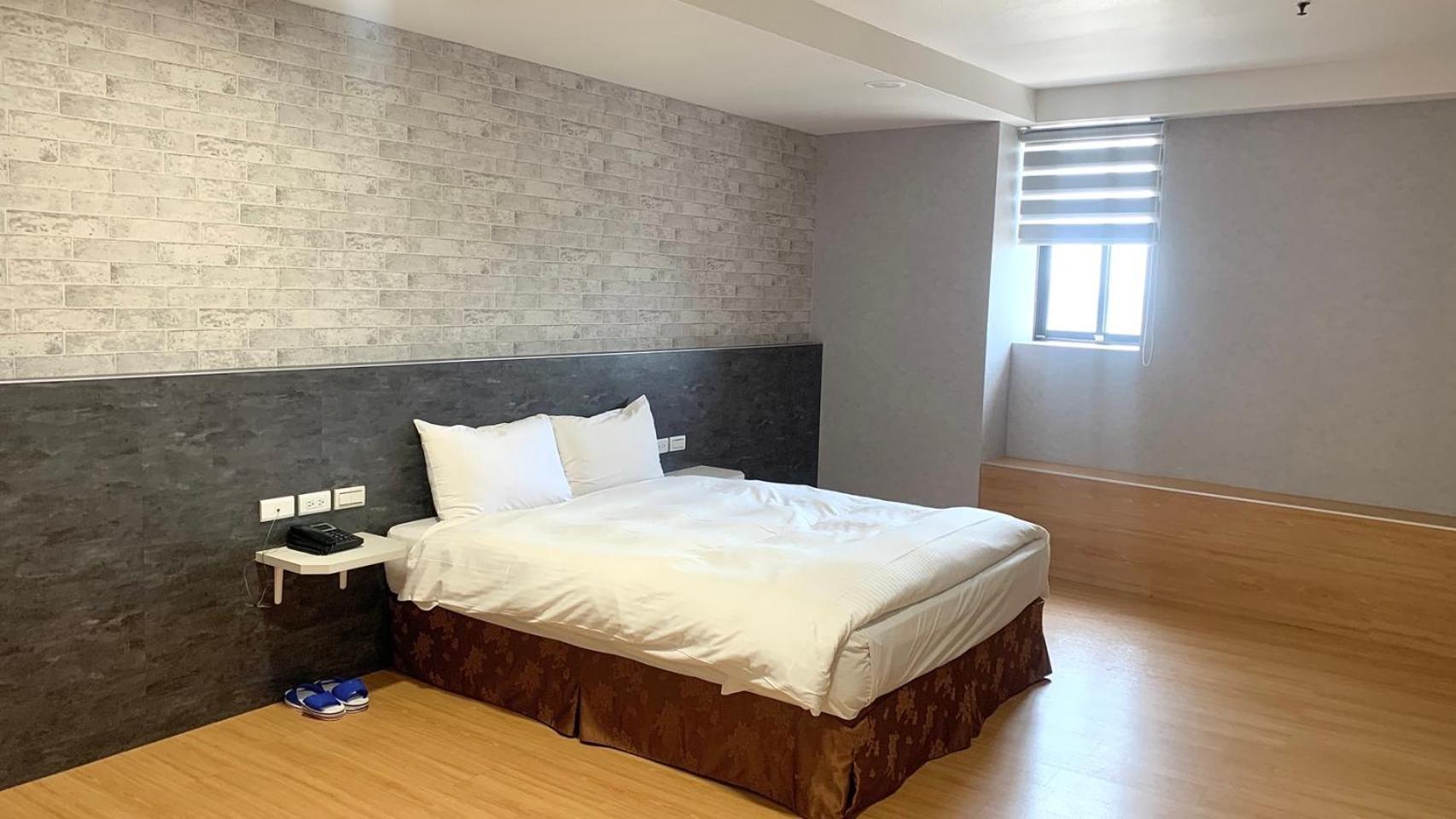 Lan Yin Tie Dao Hotel Tajnan Kültér fotó